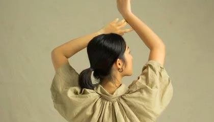美俄和谈是幌子，王毅点破美真正目的，想蒙混过关，各国绝不同意！