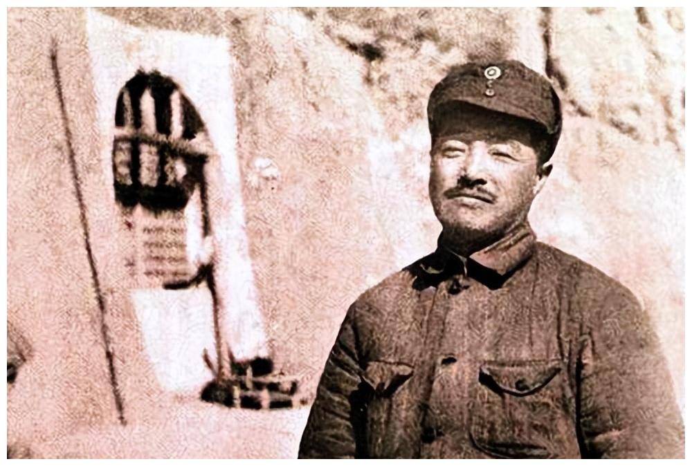 1953年，贺老总慰问志愿军将士时说：我将被中央授予元帅军衔