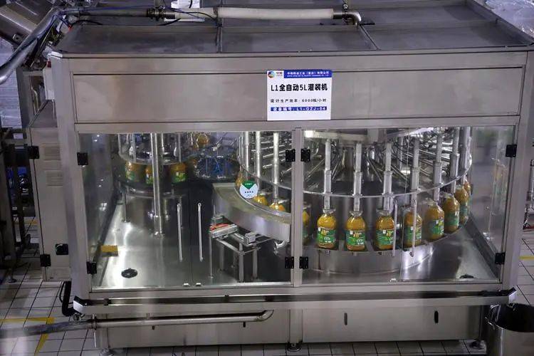 标称“压榨”却为“浸出”？品牌菜籽油涉嫌“两工艺”混卖引质疑